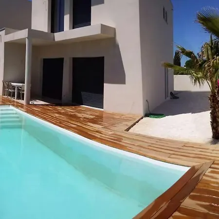 Moderne Pres De La * Villeneuve-lès-Maguelonne