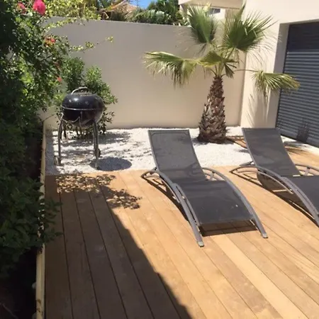 Moderne Pres De La * Villeneuve-lès-Maguelonne